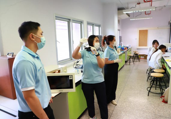 ภาพกิจกรรม  ศูนย์วิทยาศาสตร์และวิทยาศาสตร์ประยุกต์ จัดโครงการสัมมนาเชิงปฏิบัติการ PCR and Real-time PCR workflow Solution