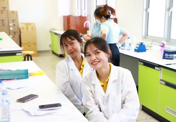 ภาพกิจกรรม  ศูนย์วิทยาศาสตร์และวิทยาศาสตร์ประยุกต์ จัดโครงการสัมมนาเชิงปฏิบัติการ PCR and Real-time PCR workflow Solution