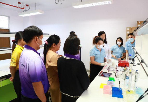 ภาพกิจกรรม  ศูนย์วิทยาศาสตร์และวิทยาศาสตร์ประยุกต์ จัดโครงการสัมมนาเชิงปฏิบัติการ PCR and Real-time PCR workflow Solution