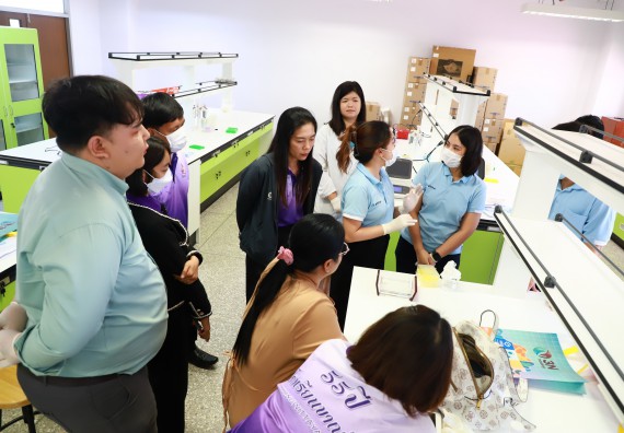 ภาพกิจกรรม  ศูนย์วิทยาศาสตร์และวิทยาศาสตร์ประยุกต์ จัดโครงการสัมมนาเชิงปฏิบัติการ PCR and Real-time PCR workflow Solution