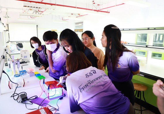 ภาพกิจกรรม  ศูนย์วิทยาศาสตร์และวิทยาศาสตร์ประยุกต์ จัดโครงการสัมมนาเชิงปฏิบัติการ PCR and Real-time PCR workflow Solution