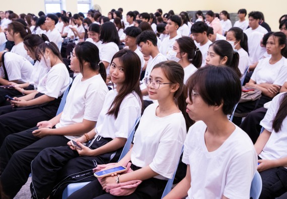 ภาพกิจกรรม  คณะวิทยาศาสตร์และเทคโนโลยี มหาวิทยาลัยราชภัฏกำแพงเพชร จัดกิจกรรมปฐมนิเทศนักศึกษาใหม่ ปีการศึกษา 2567