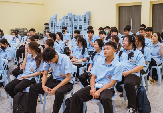 ภาพกิจกรรม   คณะวิทยาศาสตร์และเทคโนโลยี มหาวิทยาลัยราชภัฏกำแพงเพชร ร่วมกับโรงเรียนตากพิทยาคม กำหนดจัดกิจกรรมสร้างเสริมทักษะกระบวนการทางวิทยาศาสตร์สู่มาตรฐานสากล