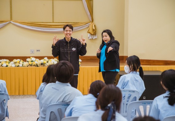 ภาพกิจกรรม   คณะวิทยาศาสตร์และเทคโนโลยี มหาวิทยาลัยราชภัฏกำแพงเพชร ร่วมกับโรงเรียนตากพิทยาคม กำหนดจัดกิจกรรมสร้างเสริมทักษะกระบวนการทางวิทยาศาสตร์สู่มาตรฐานสากล