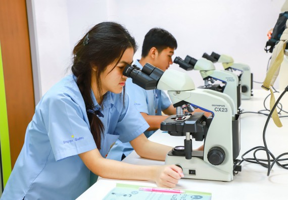 ภาพกิจกรรม   คณะวิทยาศาสตร์และเทคโนโลยี มหาวิทยาลัยราชภัฏกำแพงเพชร ร่วมกับโรงเรียนตากพิทยาคม กำหนดจัดกิจกรรมสร้างเสริมทักษะกระบวนการทางวิทยาศาสตร์สู่มาตรฐานสากล