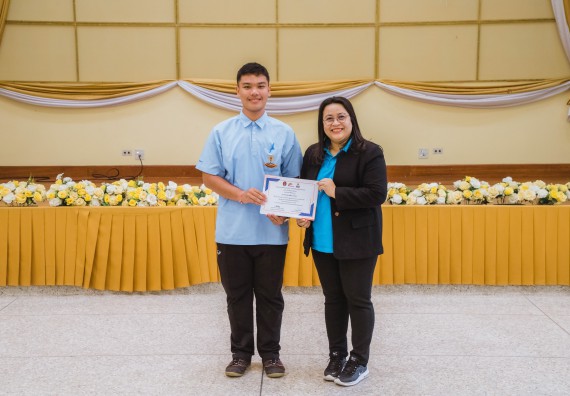 ภาพกิจกรรม   คณะวิทยาศาสตร์และเทคโนโลยี มหาวิทยาลัยราชภัฏกำแพงเพชร ร่วมกับโรงเรียนตากพิทยาคม กำหนดจัดกิจกรรมสร้างเสริมทักษะกระบวนการทางวิทยาศาสตร์สู่มาตรฐานสากล