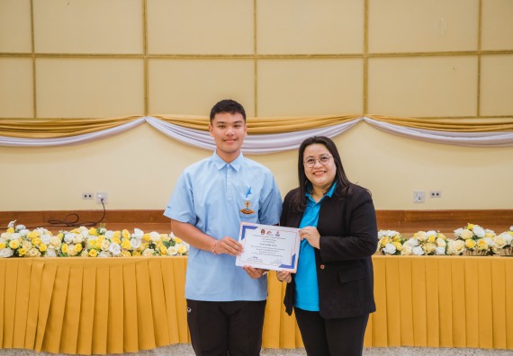 ภาพกิจกรรม   คณะวิทยาศาสตร์และเทคโนโลยี มหาวิทยาลัยราชภัฏกำแพงเพชร ร่วมกับโรงเรียนตากพิทยาคม กำหนดจัดกิจกรรมสร้างเสริมทักษะกระบวนการทางวิทยาศาสตร์สู่มาตรฐานสากล