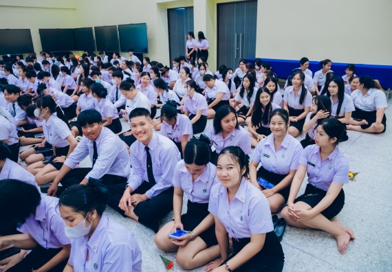 ภาพกิจกรรม  คณะวิทยาศาสตร์และเทคโนโลยี จัดกิจกรรมไหว้ครูคณะวิทยาศาสตร์และเทคโนโลยี ประจำปีการศึกษา 2567