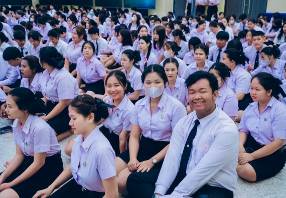 ภาพกิจกรรม  คณะวิทยาศาสตร์และเทคโนโลยี จัดกิจกรรมไหว้ครูคณะวิทยาศาสตร์และเทคโนโลยี ประจำปีการศึกษา 2567