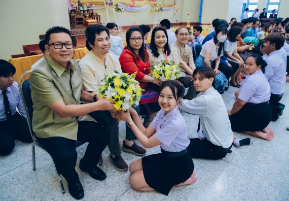 ภาพกิจกรรม  คณะวิทยาศาสตร์และเทคโนโลยี จัดกิจกรรมไหว้ครูคณะวิทยาศาสตร์และเทคโนโลยี ประจำปีการศึกษา 2567