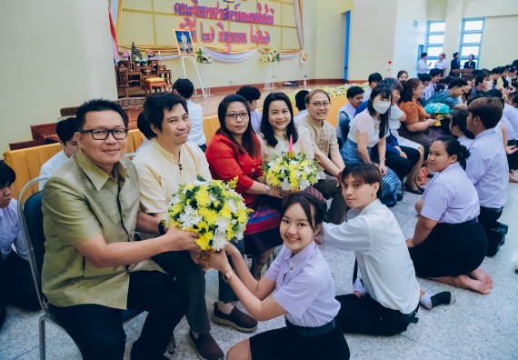 ภาพกิจกรรม  คณะวิทยาศาสตร์และเทคโนโลยี จัดกิจกรรมไหว้ครูคณะวิทยาศาสตร์และเทคโนโลยี ประจำปีการศึกษา 2567