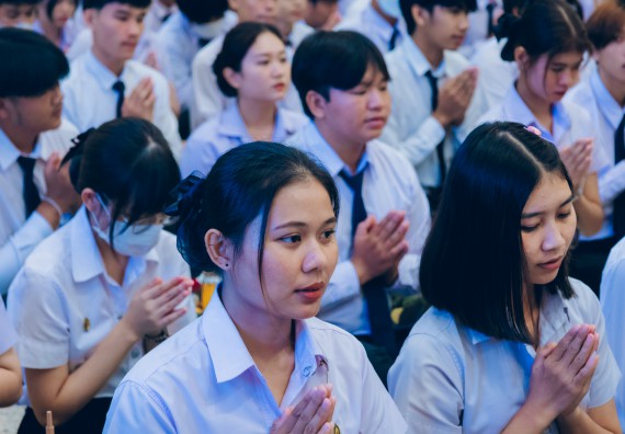 ภาพกิจกรรม  คณะวิทยาศาสตร์และเทคโนโลยี จัดกิจกรรมไหว้ครูคณะวิทยาศาสตร์และเทคโนโลยี ประจำปีการศึกษา 2567