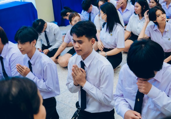 ภาพกิจกรรม  คณะวิทยาศาสตร์และเทคโนโลยี จัดกิจกรรมไหว้ครูคณะวิทยาศาสตร์และเทคโนโลยี ประจำปีการศึกษา 2567