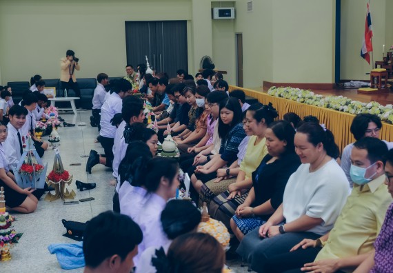 ภาพกิจกรรม  คณะวิทยาศาสตร์และเทคโนโลยี จัดกิจกรรมไหว้ครูคณะวิทยาศาสตร์และเทคโนโลยี ประจำปีการศึกษา 2567