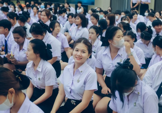 ภาพกิจกรรม  คณะวิทยาศาสตร์และเทคโนโลยี จัดกิจกรรมไหว้ครูคณะวิทยาศาสตร์และเทคโนโลยี ประจำปีการศึกษา 2567