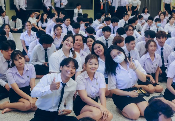 ภาพกิจกรรม  คณะวิทยาศาสตร์และเทคโนโลยี จัดกิจกรรมไหว้ครูคณะวิทยาศาสตร์และเทคโนโลยี ประจำปีการศึกษา 2567