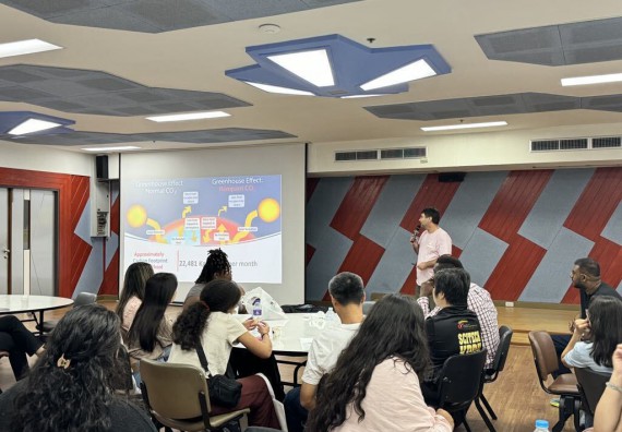 โปรแกรมวิชาคณิตศาสตร์ เข้าศึกษาดูงานด้านการจัดการศึกษาและงานวิจัยเยี่ยมชมโบราณสถานที่สำคัญของประเทศไทย