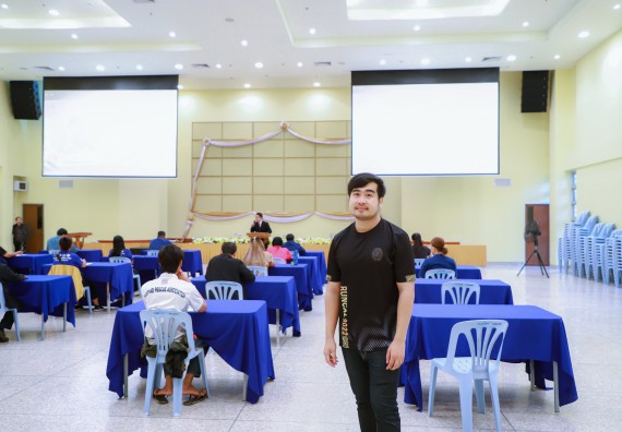 ภาพกิจกรรม  คณะวิทยาศาสตร์และเทคโนโลยี จัดกิจกรรมการอบรมเชิงปฏิบัติการ เรื่อง การเป็นช่างตัดผมอย่างมืออาชีพ ตามโครงการพัฒนาคุณภาพชีวิตและยกระดับเศรษฐกิจฐานราก