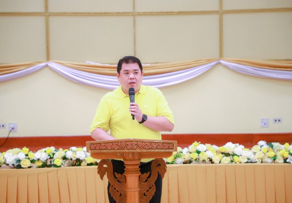 ภาพกิจกรรม  คณะวิทยาศาสตร์และเทคโนโลยี จัดกิจกรรมการอบรมเชิงปฏิบัติการ เรื่อง การเป็นช่างตัดผมอย่างมืออาชีพ ตามโครงการพัฒนาคุณภาพชีวิตและยกระดับเศรษฐกิจฐานราก