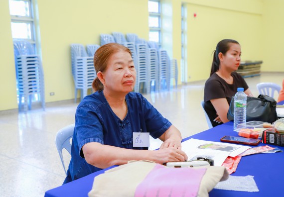 ภาพกิจกรรม  คณะวิทยาศาสตร์และเทคโนโลยี จัดกิจกรรมการอบรมเชิงปฏิบัติการ เรื่อง การเป็นช่างตัดผมอย่างมืออาชีพ ตามโครงการพัฒนาคุณภาพชีวิตและยกระดับเศรษฐกิจฐานราก