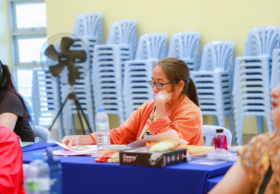 ภาพกิจกรรม  คณะวิทยาศาสตร์และเทคโนโลยี จัดกิจกรรมการอบรมเชิงปฏิบัติการ เรื่อง การเป็นช่างตัดผมอย่างมืออาชีพ ตามโครงการพัฒนาคุณภาพชีวิตและยกระดับเศรษฐกิจฐานราก