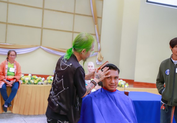 ภาพกิจกรรม  คณะวิทยาศาสตร์และเทคโนโลยี จัดกิจกรรมการอบรมเชิงปฏิบัติการ เรื่อง การเป็นช่างตัดผมอย่างมืออาชีพ ตามโครงการพัฒนาคุณภาพชีวิตและยกระดับเศรษฐกิจฐานราก