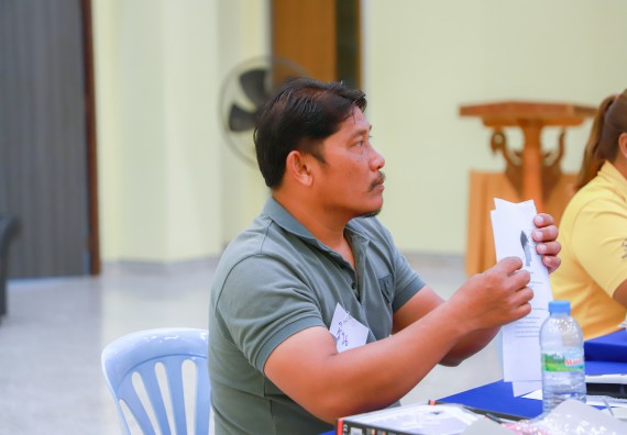 ภาพกิจกรรม  คณะวิทยาศาสตร์และเทคโนโลยี จัดกิจกรรมการอบรมเชิงปฏิบัติการ เรื่อง การเป็นช่างตัดผมอย่างมืออาชีพ ตามโครงการพัฒนาคุณภาพชีวิตและยกระดับเศรษฐกิจฐานราก