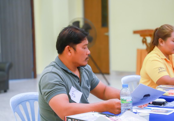 ภาพกิจกรรม  คณะวิทยาศาสตร์และเทคโนโลยี จัดกิจกรรมการอบรมเชิงปฏิบัติการ เรื่อง การเป็นช่างตัดผมอย่างมืออาชีพ ตามโครงการพัฒนาคุณภาพชีวิตและยกระดับเศรษฐกิจฐานราก