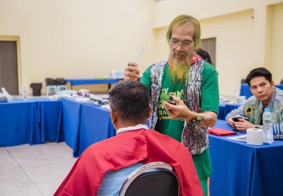 ภาพกิจกรรม  คณะวิทยาศาสตร์และเทคโนโลยี จัดกิจกรรมการอบรมเชิงปฏิบัติการ เรื่อง การเป็นช่างตัดผมอย่างมืออาชีพ ตามโครงการพัฒนาคุณภาพชีวิตและยกระดับเศรษฐกิจฐานราก