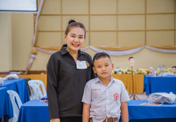 ภาพกิจกรรม  คณะวิทยาศาสตร์และเทคโนโลยี จัดกิจกรรมการอบรมเชิงปฏิบัติการ เรื่อง การเป็นช่างตัดผมอย่างมืออาชีพ ตามโครงการพัฒนาคุณภาพชีวิตและยกระดับเศรษฐกิจฐานราก