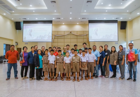 ภาพกิจกรรม  คณะวิทยาศาสตร์และเทคโนโลยี จัดกิจกรรมการอบรมเชิงปฏิบัติการ เรื่อง การเป็นช่างตัดผมอย่างมืออาชีพ ตามโครงการพัฒนาคุณภาพชีวิตและยกระดับเศรษฐกิจฐานราก