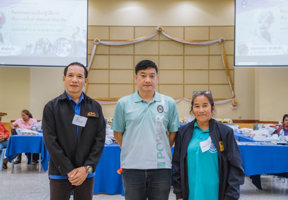 ภาพกิจกรรม  คณะวิทยาศาสตร์และเทคโนโลยี จัดกิจกรรมการอบรมเชิงปฏิบัติการ เรื่อง การเป็นช่างตัดผมอย่างมืออาชีพ ตามโครงการพัฒนาคุณภาพชีวิตและยกระดับเศรษฐกิจฐานราก