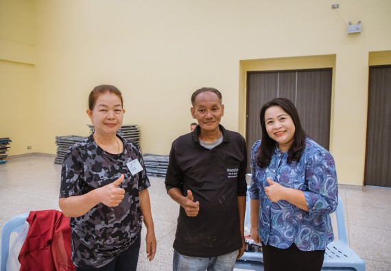 ภาพกิจกรรม  คณะวิทยาศาสตร์และเทคโนโลยี จัดกิจกรรมการอบรมเชิงปฏิบัติการ เรื่อง การเป็นช่างตัดผมอย่างมืออาชีพ ตามโครงการพัฒนาคุณภาพชีวิตและยกระดับเศรษฐกิจฐานราก