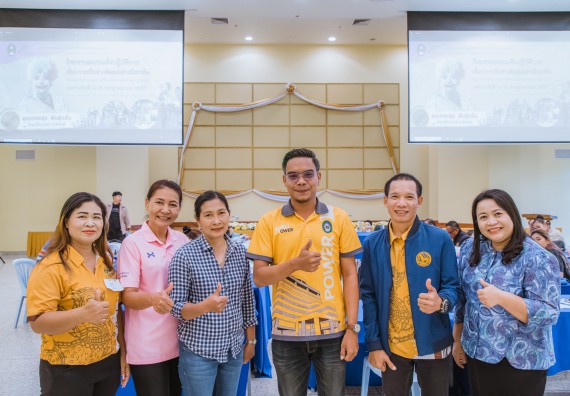 ภาพกิจกรรม  คณะวิทยาศาสตร์และเทคโนโลยี จัดกิจกรรมการอบรมเชิงปฏิบัติการ เรื่อง การเป็นช่างตัดผมอย่างมืออาชีพ ตามโครงการพัฒนาคุณภาพชีวิตและยกระดับเศรษฐกิจฐานราก