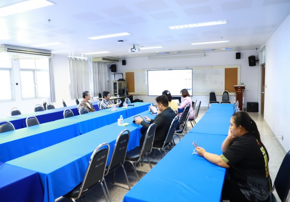 ภาพกิจกรรม  หลักสูตรวิทยาศาสตรบัณฑิต สาขาวิชาคณิตศาสตร์ คณะวิทยาศาสตร์และเทคโนโลยี จัดกิจกรรมตรวจประเมินคุณภาพภายในตามเกณฑ์ AUN-QA หลักสูตรสาขาวิชาคณิตศาสตร์