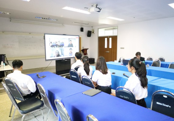 ภาพกิจกรรม  หลักสูตรวิทยาศาสตรบัณฑิต สาขาวิชาคณิตศาสตร์ คณะวิทยาศาสตร์และเทคโนโลยี จัดกิจกรรมตรวจประเมินคุณภาพภายในตามเกณฑ์ AUN-QA หลักสูตรสาขาวิชาคณิตศาสตร์