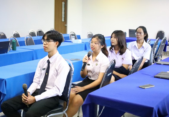 ภาพกิจกรรม  หลักสูตรวิทยาศาสตรบัณฑิต สาขาวิชาคณิตศาสตร์ คณะวิทยาศาสตร์และเทคโนโลยี จัดกิจกรรมตรวจประเมินคุณภาพภายในตามเกณฑ์ AUN-QA หลักสูตรสาขาวิชาคณิตศาสตร์