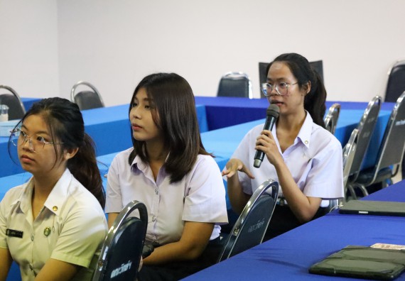 ภาพกิจกรรม  หลักสูตรวิทยาศาสตรบัณฑิต สาขาวิชาคณิตศาสตร์ คณะวิทยาศาสตร์และเทคโนโลยี จัดกิจกรรมตรวจประเมินคุณภาพภายในตามเกณฑ์ AUN-QA หลักสูตรสาขาวิชาคณิตศาสตร์
