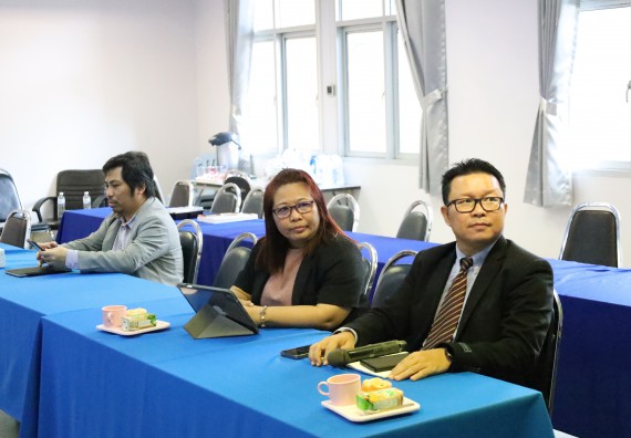 ภาพกิจกรรม  หลักสูตรวิทยาศาสตรบัณฑิต สาขาวิชาคณิตศาสตร์ คณะวิทยาศาสตร์และเทคโนโลยี จัดกิจกรรมตรวจประเมินคุณภาพภายในตามเกณฑ์ AUN-QA หลักสูตรสาขาวิชาคณิตศาสตร์