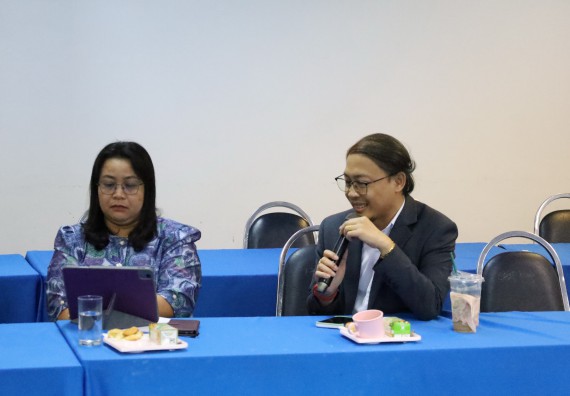 ภาพกิจกรรม  หลักสูตรวิทยาศาสตรบัณฑิต สาขาวิชาคณิตศาสตร์ คณะวิทยาศาสตร์และเทคโนโลยี จัดกิจกรรมตรวจประเมินคุณภาพภายในตามเกณฑ์ AUN-QA หลักสูตรสาขาวิชาคณิตศาสตร์