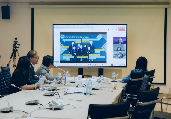 ภาพกิจกรรม  หลักสูตรวิทยาศาสตรบัณฑิต สาขาวิชาวิทยาการคอมพิวเตอร์ คณะวิทยาศาสตร์และเทคโนโลยี จัดกิจกรรมตรวจประเมินคุณภาพภายในตามเกณฑ์ AUN-QA หลักสูตรสาขาวิชาวิทยาการคอมพิวเตอร์