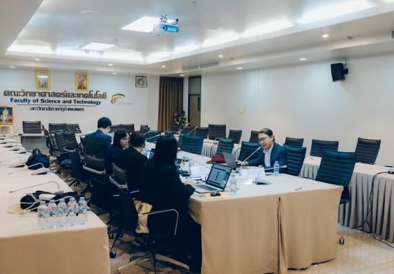 ภาพกิจกรรม  หลักสูตรวิทยาศาสตรบัณฑิต สาขาวิชาวิทยาการคอมพิวเตอร์ คณะวิทยาศาสตร์และเทคโนโลยี จัดกิจกรรมตรวจประเมินคุณภาพภายในตามเกณฑ์ AUN-QA หลักสูตรสาขาวิชาวิทยาการคอมพิวเตอร์