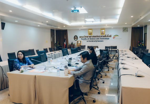 ภาพกิจกรรม  หลักสูตรวิทยาศาสตรบัณฑิต สาขาวิชาวิทยาการคอมพิวเตอร์ คณะวิทยาศาสตร์และเทคโนโลยี จัดกิจกรรมตรวจประเมินคุณภาพภายในตามเกณฑ์ AUN-QA หลักสูตรสาขาวิชาวิทยาการคอมพิวเตอร์