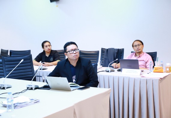 ภาพกิจกรรม  หลักสูตรวิทยาศาสตรบัณฑิต สาขาวิชาวิทยาการคอมพิวเตอร์ คณะวิทยาศาสตร์และเทคโนโลยี จัดกิจกรรมตรวจประเมินคุณภาพภายในตามเกณฑ์ AUN-QA หลักสูตรสาขาวิชาวิทยาการคอมพิวเตอร์