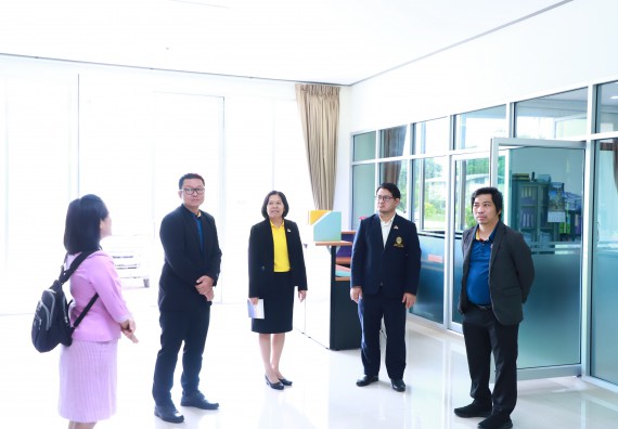 ภาพกิจกรรม  คณะวิทยาศาสตร์และเทคโนโลยี ศึกษาดูงานเครือข่ายความร่วมมือด้านวารสาร ด้านการวิจัย และด้านการจัดการศึกษาระดับบัณฑิตศึกษา