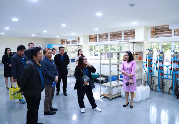 ภาพกิจกรรม  คณะวิทยาศาสตร์และเทคโนโลยี ศึกษาดูงานเครือข่ายความร่วมมือด้านวารสาร ด้านการวิจัย และด้านการจัดการศึกษาระดับบัณฑิตศึกษา