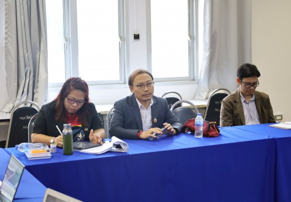 ภาพกิจกรรม  หลักสูตรวิทยาศาสตรบัณฑิต สาขาวิชาวิทยาศาสตร์สิ่งแวดล้อม คณะวิทยาศาสตร์และเทคโนโลยี จัดกิจกรรมตรวจประเมินคุณภาพภายในตามเกณฑ์ AUN-QA หลักสูตรสาขาวิชาวิทยาศาสตร์สิ่งแวดล้อม