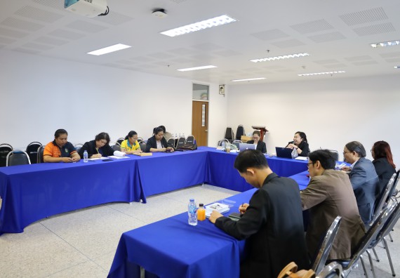 ภาพกิจกรรม  หลักสูตรวิทยาศาสตรบัณฑิต สาขาวิชาวิทยาศาสตร์สิ่งแวดล้อม คณะวิทยาศาสตร์และเทคโนโลยี จัดกิจกรรมตรวจประเมินคุณภาพภายในตามเกณฑ์ AUN-QA หลักสูตรสาขาวิชาวิทยาศาสตร์สิ่งแวดล้อม