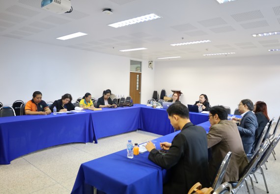 ภาพกิจกรรม  หลักสูตรวิทยาศาสตรบัณฑิต สาขาวิชาวิทยาศาสตร์สิ่งแวดล้อม คณะวิทยาศาสตร์และเทคโนโลยี จัดกิจกรรมตรวจประเมินคุณภาพภายในตามเกณฑ์ AUN-QA หลักสูตรสาขาวิชาวิทยาศาสตร์สิ่งแวดล้อม