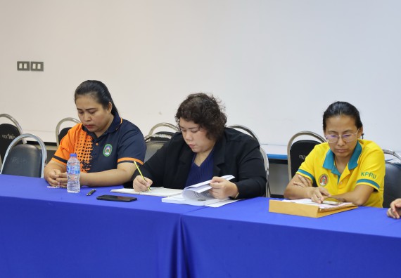 ภาพกิจกรรม  หลักสูตรวิทยาศาสตรบัณฑิต สาขาวิชาวิทยาศาสตร์สิ่งแวดล้อม คณะวิทยาศาสตร์และเทคโนโลยี จัดกิจกรรมตรวจประเมินคุณภาพภายในตามเกณฑ์ AUN-QA หลักสูตรสาขาวิชาวิทยาศาสตร์สิ่งแวดล้อม